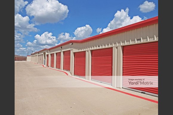 Big Red Barn Self Storage 165 County Road 313 East Jarrell