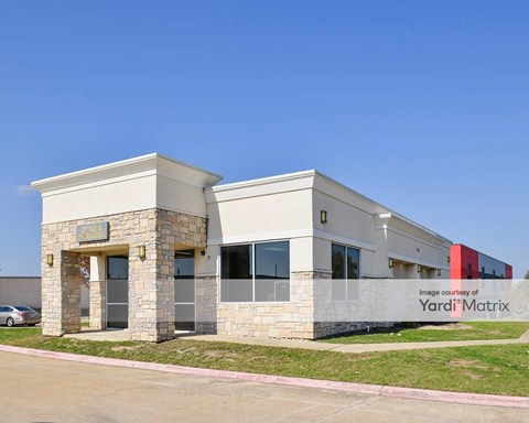 Storage Units for Rent available at 2150 Double Creek Drive, Round Rock, TX 78664