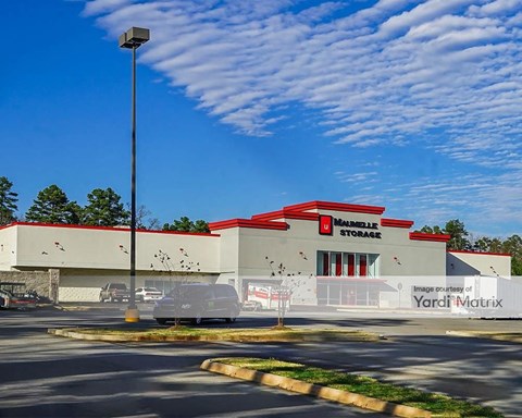 Storage Units for Rent available at 101 Commerce Drive, Maumelle, AR 72113