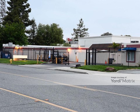Storage Units for Rent available at 1760 Junction Avenue, San Jose, CA 95112