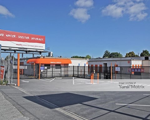 Storage Units for Rent available at 1985 East Bayshore Road, East Palo Alto, CA 94303