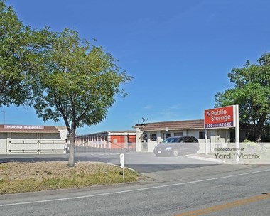 Storage Units for Rent available at 375 Shoreway Road, San Carlos, CA 94070 Photo Gallery 1