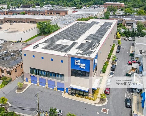 Storage Units for Rent available at 9107 Gaither Road, Gaithersburg, MD 20877