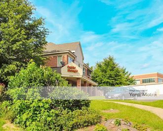 Storage Units for Rent available at 6325 Stone Road, Centreville, VA 20121