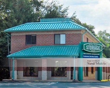 Storage Units for Rent available at 2944 Prosperity Avenue, Fairfax, VA 22031 Photo Gallery 1