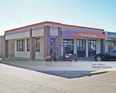 Storage Units for Rent available at 3008 West Division Street, Arlington, TX 76012