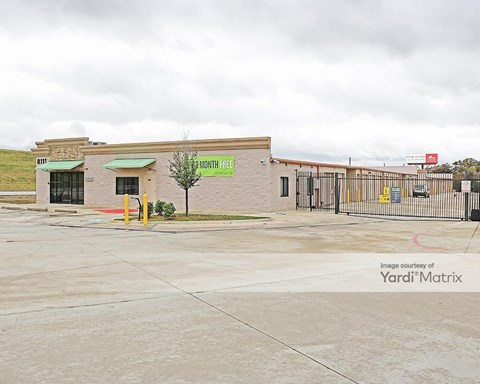 Storage Units for Rent available at 8111 US 287 Frontage Road, Arlington, TX 76001