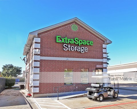 Storage Units for Rent available at 1712 West Randol Mill Road, Arlington, TX 76012