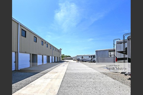 Ez Storage 8650 West Stockton Blvd Elk Grove Rentcafe