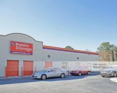 Storage Units for Rent available at 3692 Clairmont Road, Atlanta, GA 30341 - Photo Gallery 1