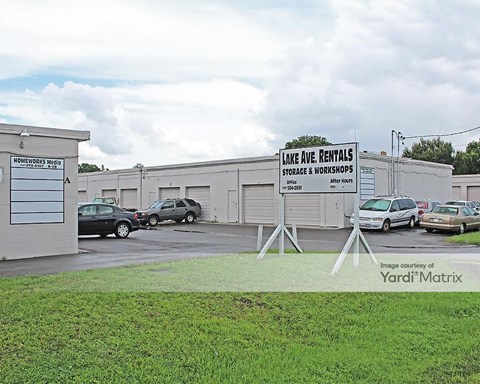 Storage Units for Rent available at 2297 Lake Avenue SE, Largo, FL 33771