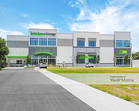 Storage Units for Rent available at 5400 South West Shore Blvd, Tampa, FL 33611