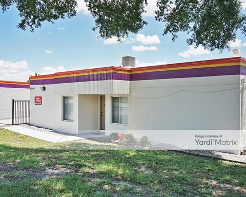 Storage Units for Rent available at 6040 Lakehurst Drive, Orlando, FL 32819