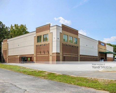 Storage Units for Rent available at 650 Dekalb Industrial Way, Decatur, GA 30033