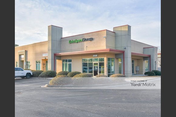 Lifestorage 1000 Cooper Circle Peachtree City Rentcafe