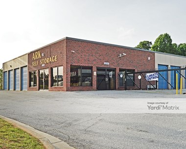 Storage Units for Rent available at 1410 Beaver Ruin Road, Norcross, GA 30093 - Photo Gallery 1