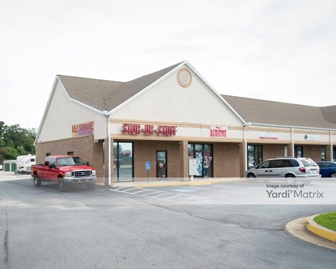 Storage Units for Rent available at 11754 Hastings Bridge Road, Hampton, GA 30228