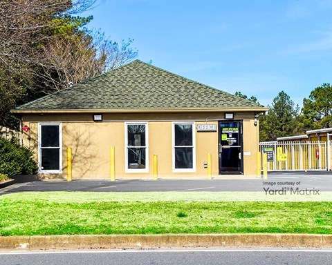 Storage Units for Rent available at 1725 Roswell Road, Marietta, GA 30062