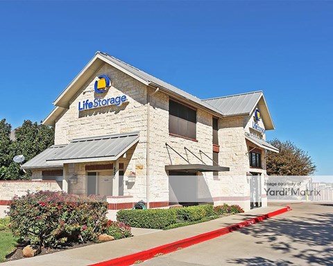 Storage Units for Rent available at 550 North Custer Road, Mckinney, TX 75071