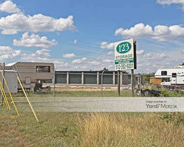 Storage Units In San Marcos Near Maxwell Life Storage Facility 623 With Images Climate Controlled Storage Units Storage Unit Moving And Storage