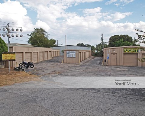 Storage Units for Rent available at 1409 Sam Bass Road, Round Rock, TX 78681