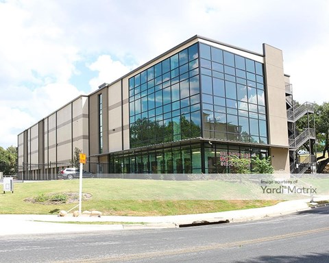 Storage Units for Rent available at 1620 IH 35 Frontage Road, Austin, TX 78704