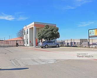 Storage Units for Rent available at 9220 Oak Grove Road, Fort Worth, TX 76140