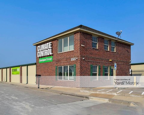 Storage Units for Rent available at 10113 First Chapel Drive, Fort Worth, TX 76108