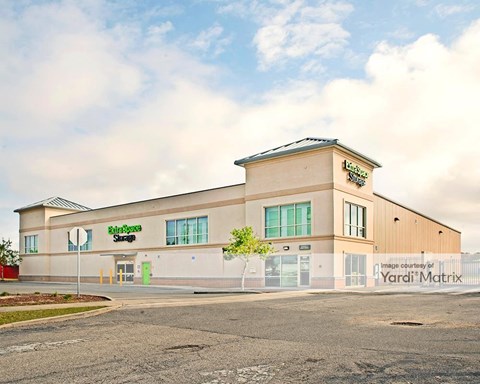 Storage Units for Rent available at 1923 North Wickham Road, Melbourne, FL 32935