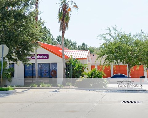 Storage Units for Rent available at 455 South Hunt Club Blvd, Apopka, FL 32703