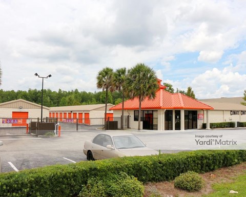 Storage Units for Rent available at 4508 Vineland Road, Orlando, FL 32811