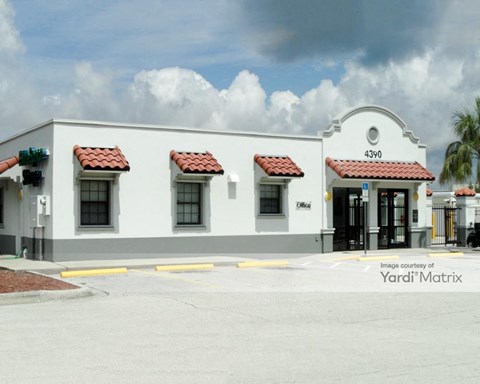 Storage Units for Rent available at 4390 Pleasant Hill Road, Kissimmee, FL 34746