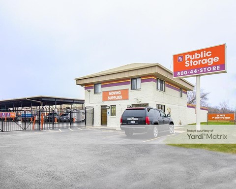 Storage Units for Rent available at 939 East 95Th Street, Chicago, IL 60619