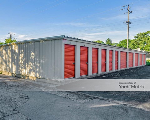 Storage Units for Rent available at 3632 East Lake Avenue, Wilmette, IL 60091