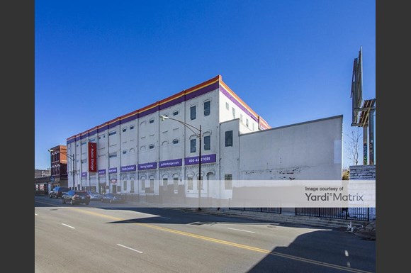 Public Storage 1711 West Fullerton Avenue Chicago Rentcafe