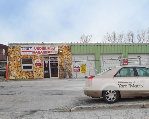 Storage Units for Rent available at 7030 West 103Rd Street, Chicago Ridge, IL 60415