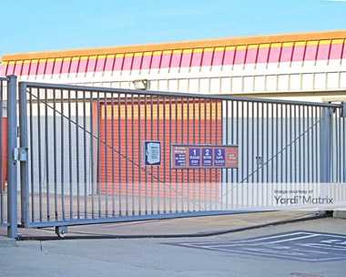 Storage Units for Rent available at 321 East Buckingham Road, Garland, TX 75040 Photo Gallery 1