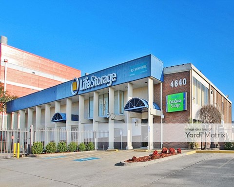 Storage Units for Rent available at 4640 Harry Hines Blvd, Dallas, TX 75235