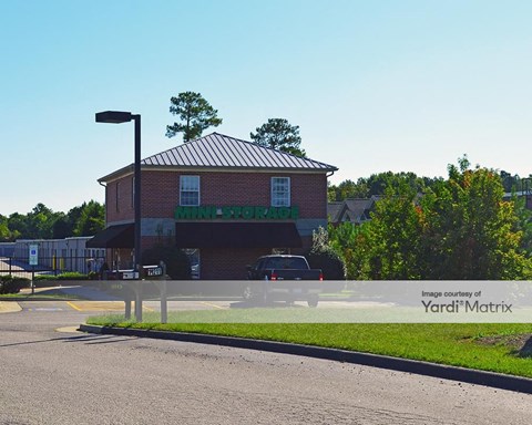 Storage Units for Rent available at 11115 Iron Bridge Road, Chester, VA 23831