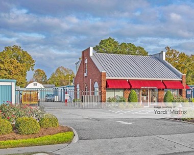 Storage Units for Rent available at 906 Big Bethel Road, Hampton, VA 23666