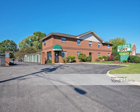 Storage Units for Rent available at 4850 Haygood Road, Virginia Beach, VA 23455