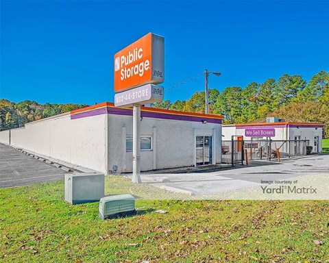 Storage Units for Rent available at 11885 Jefferson Avenue, Newport News, VA 23606