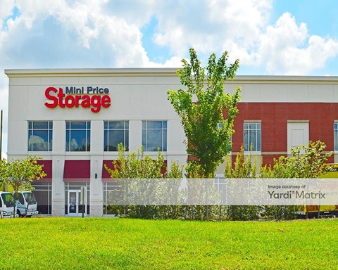 Storage Units for Rent available at 3620 Call Federal Drive, Midlothian, VA 23112