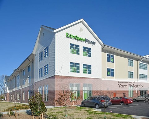 Storage Units for Rent available at 1671 Mall Drive, Richmond, VA 23235