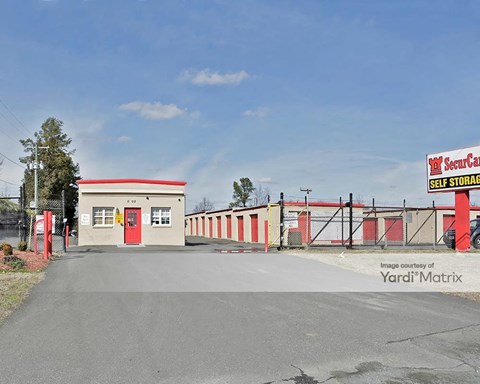 Storage Units for Rent available at 5502 Durham Chapel Hill Blvd, Durham, NC 27707