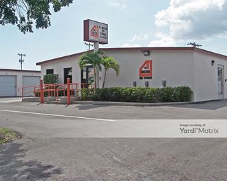 Storage Units for Rent available at 1014 SE 12Th Place, Cape Coral, FL 33990