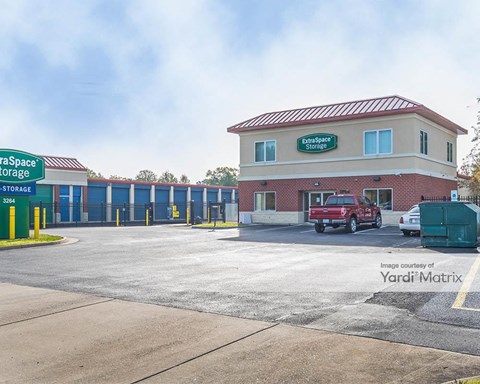 Storage Units for Rent available at 3264 South Military Hwy, Chesapeake, VA 23323