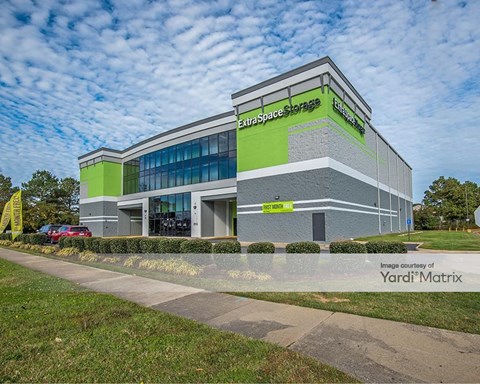 Storage Units for Rent available at 2206 Victory Blvd, Portsmouth, VA 23702