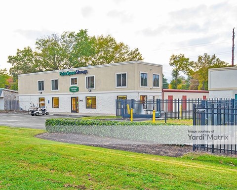 Storage Units for Rent available at 801 J Clyde Morris Blvd, Newport News, VA 23601