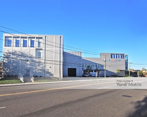 Storage Units for Rent available at 550 Grand Street, Jersey City, NJ 07302